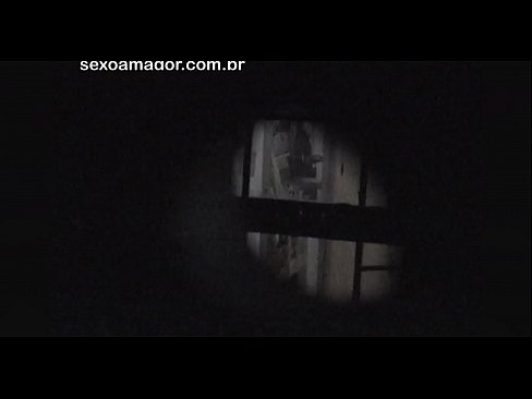 ❤️ Блонди ба таври махфӣ аз ҷониби як сайёҳи ҳамсоя, ки паси хиштҳои холӣ пинҳон шудааст, сабт мешавад ❌ Видео мақъад дар tg.psi-mass.ru ❌